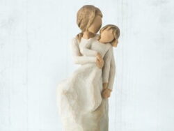 Willow Tree - Mother Daughter Sitting